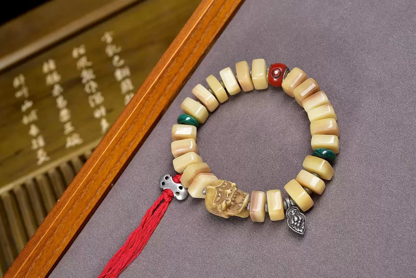 Desert Square Camel Bone Bracelet — Three Faces, One Wrist