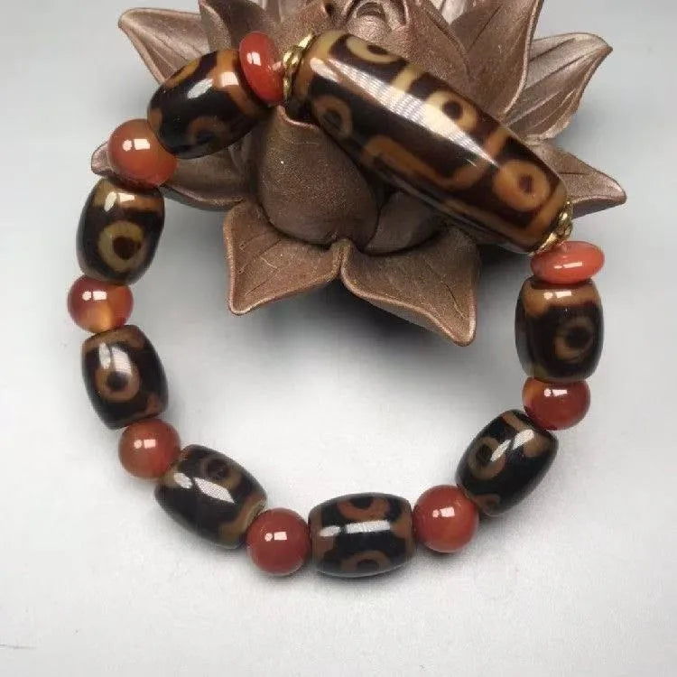 agate dzi bracelet 01 07