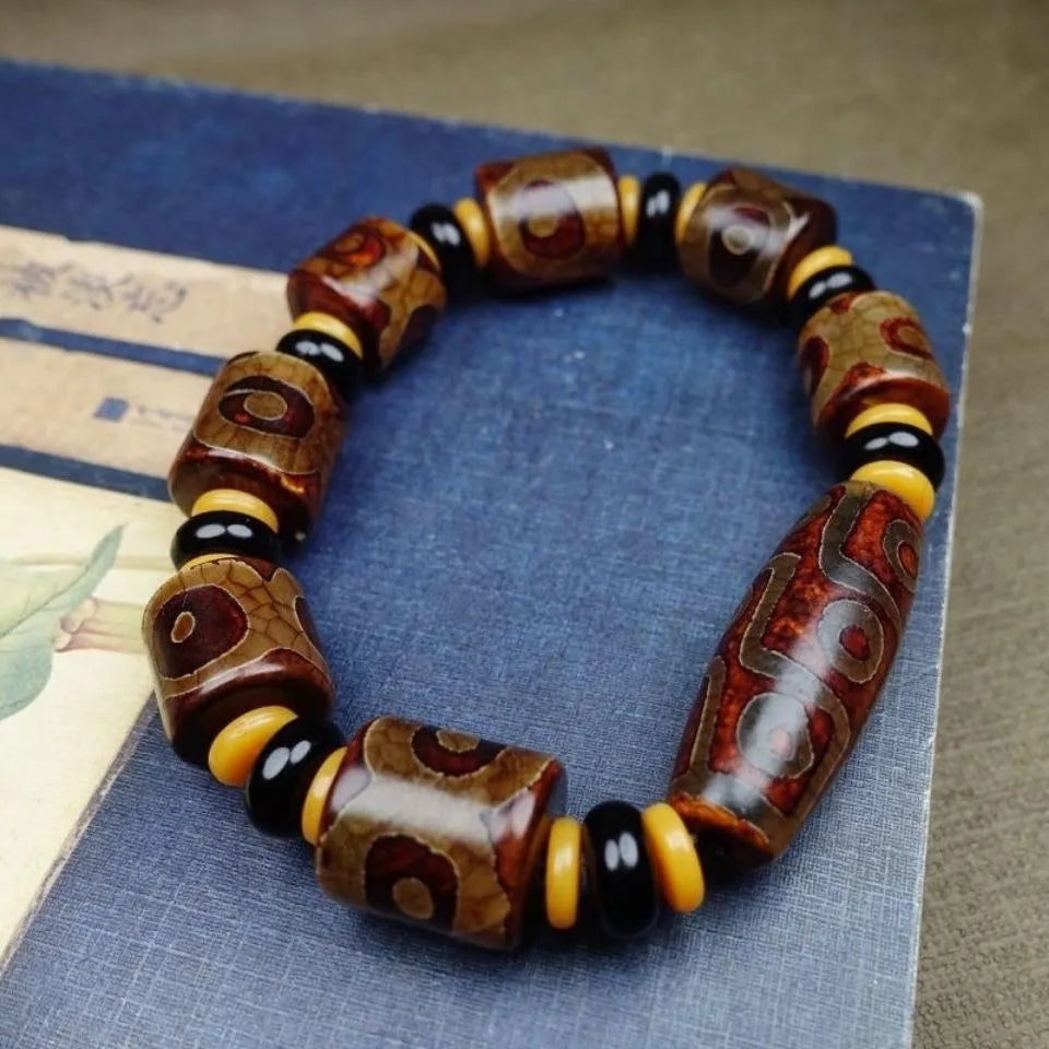 agate dzi bracelet 04 02
