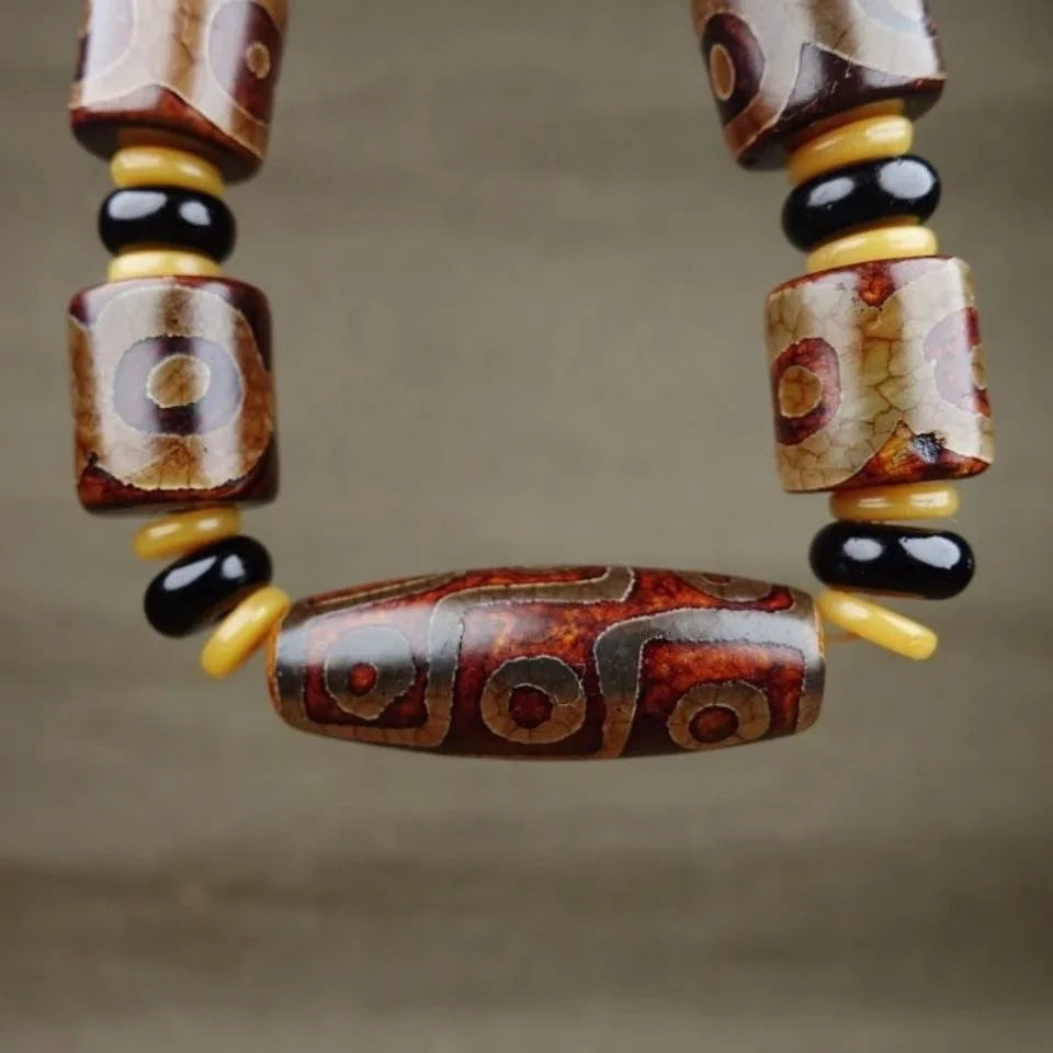 agate dzi bracelet 04 05