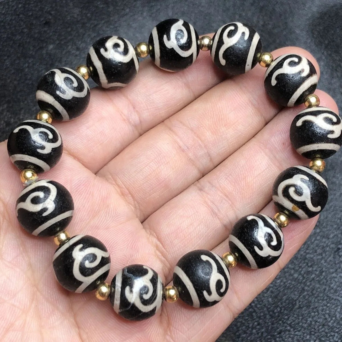 fortune dzi bracelet 02