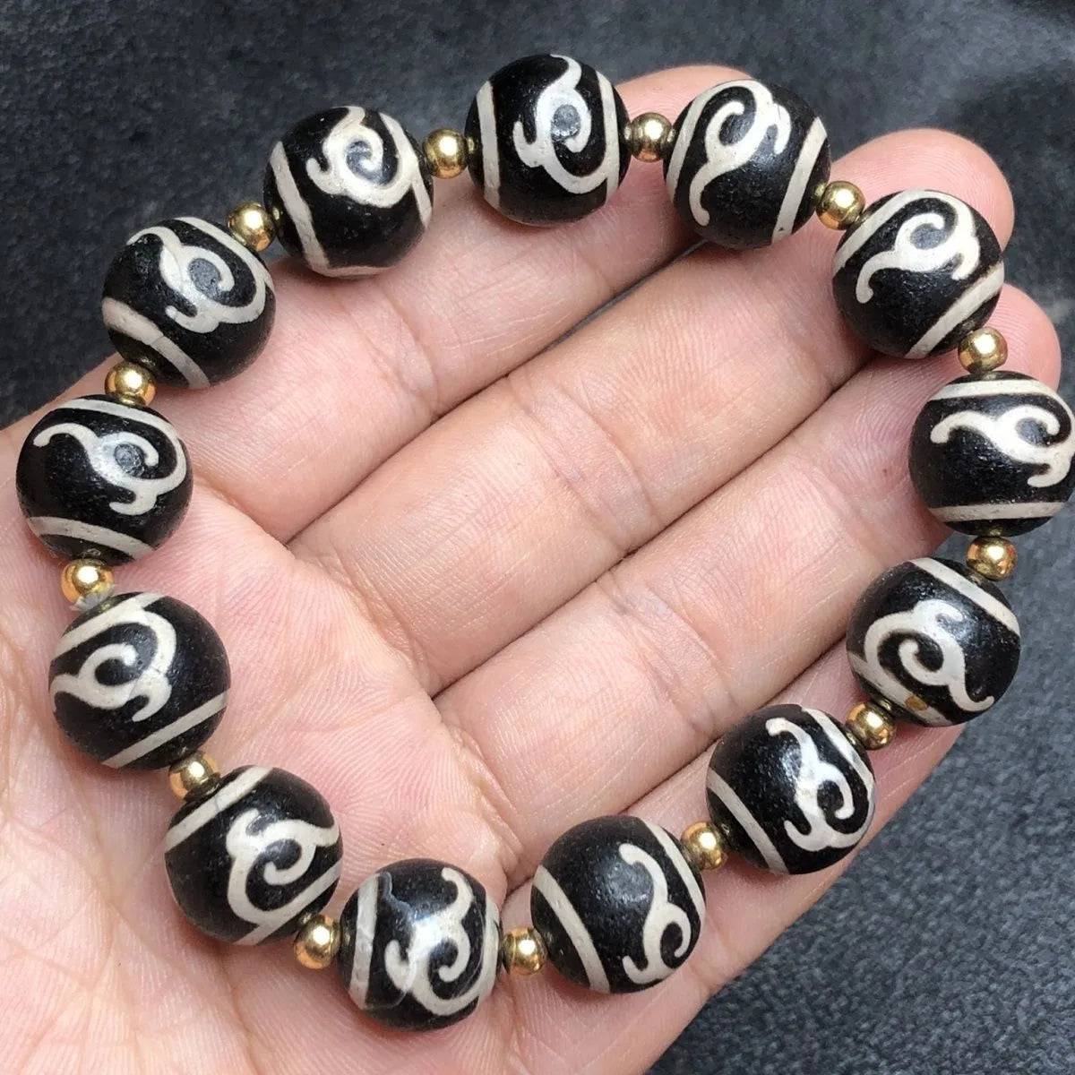 fortune dzi bracelet 10