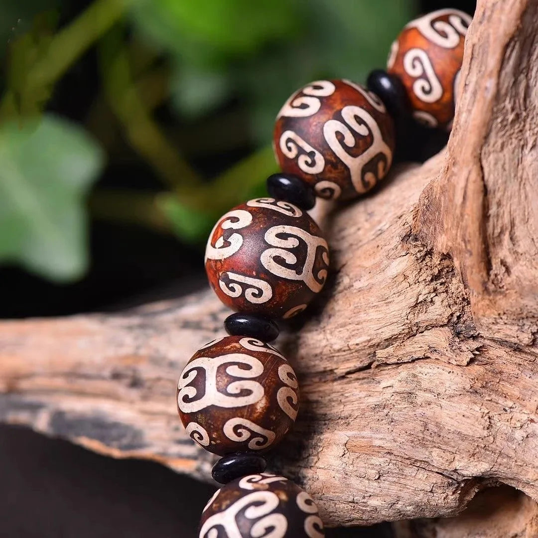 hui pattern dzi bracelet 07