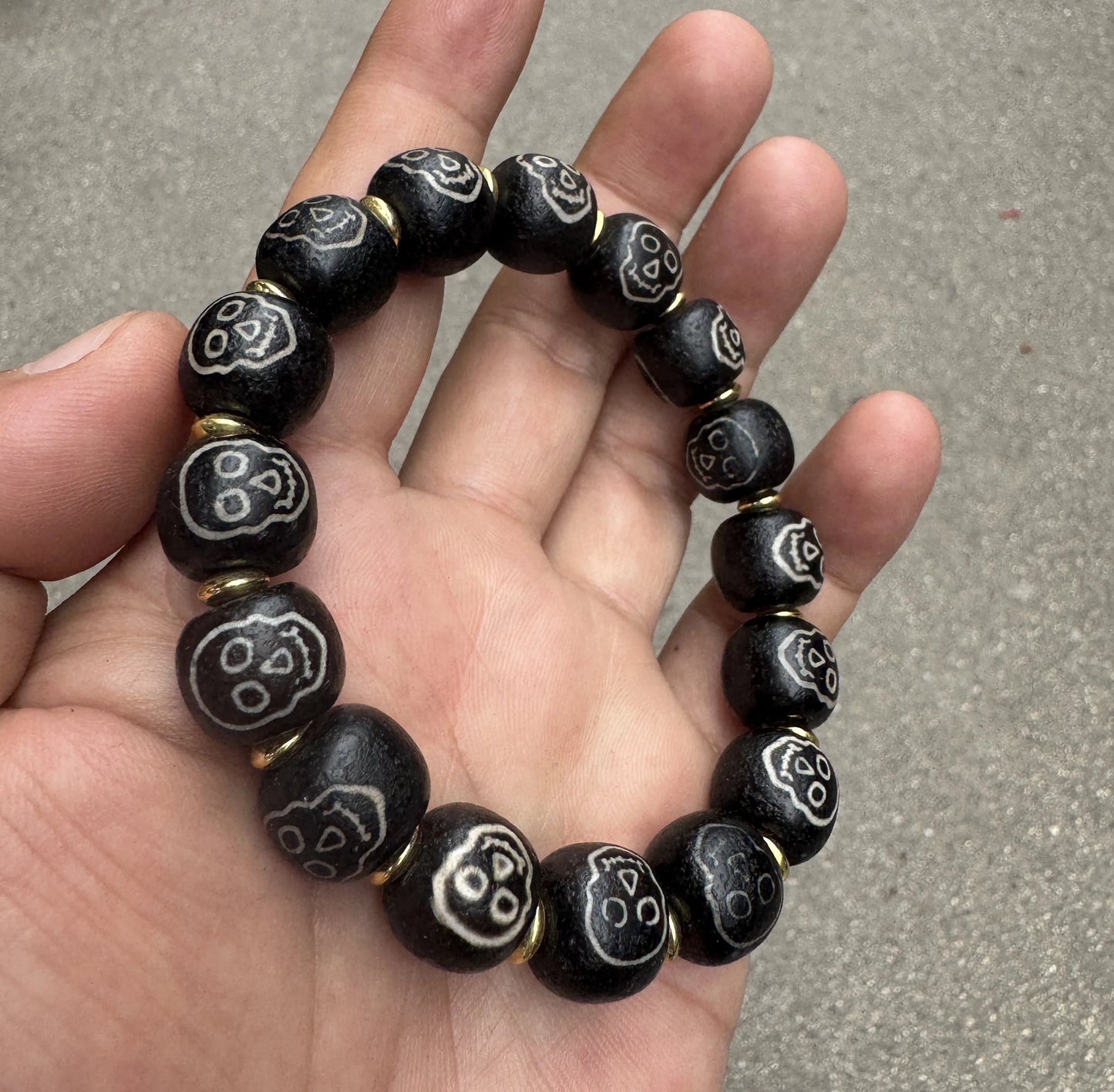 skull lion dzi bracelet 05