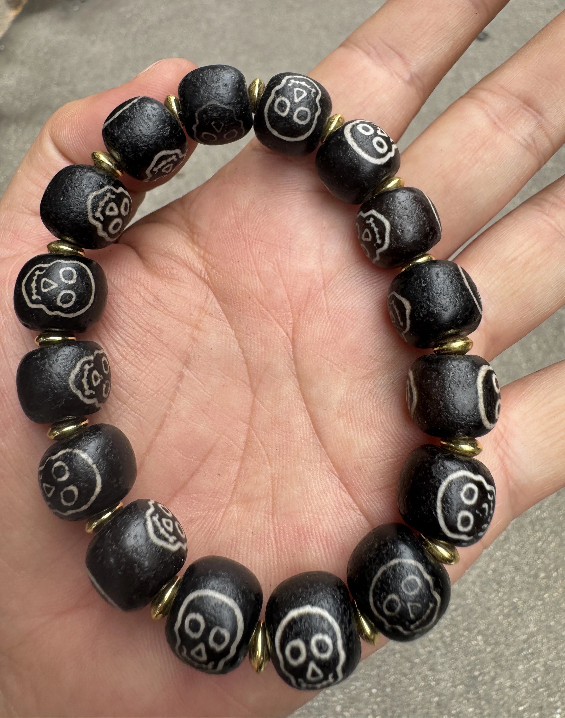 skull lion dzi bracelet 08