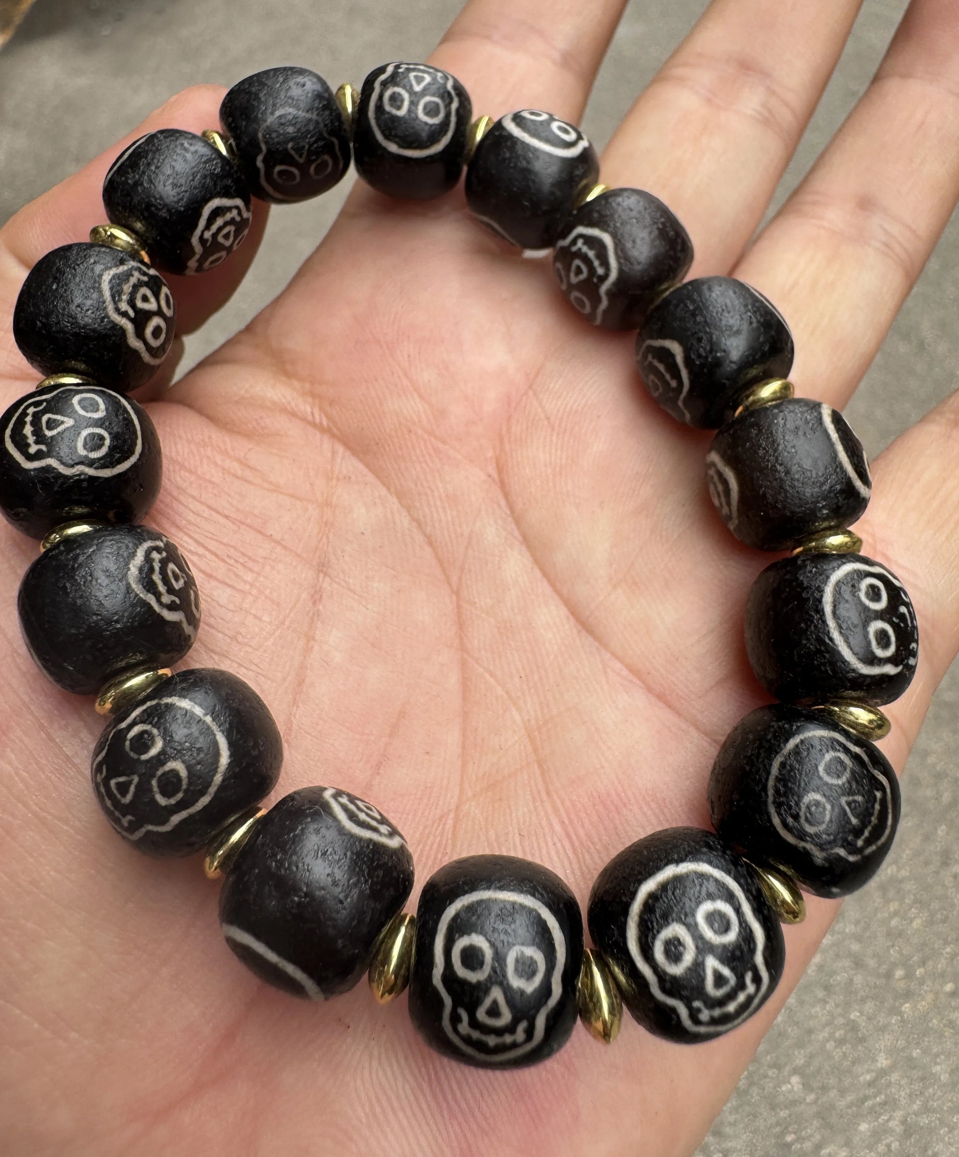 skull lion dzi bracelet 09